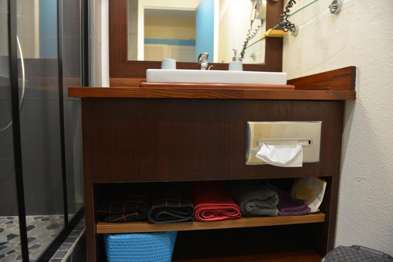 Studio "Bleu Turquoise" Le Gosier  Luaran gambar